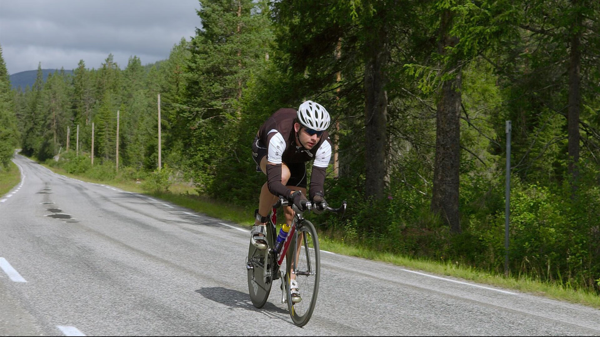 《巴黎人报》：巴西女足在奥运会小组赛中表现出色，巴西女足奥运会冠军